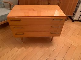 Schöne Vintage-Kommode / Mid-Century  3 Schubladen