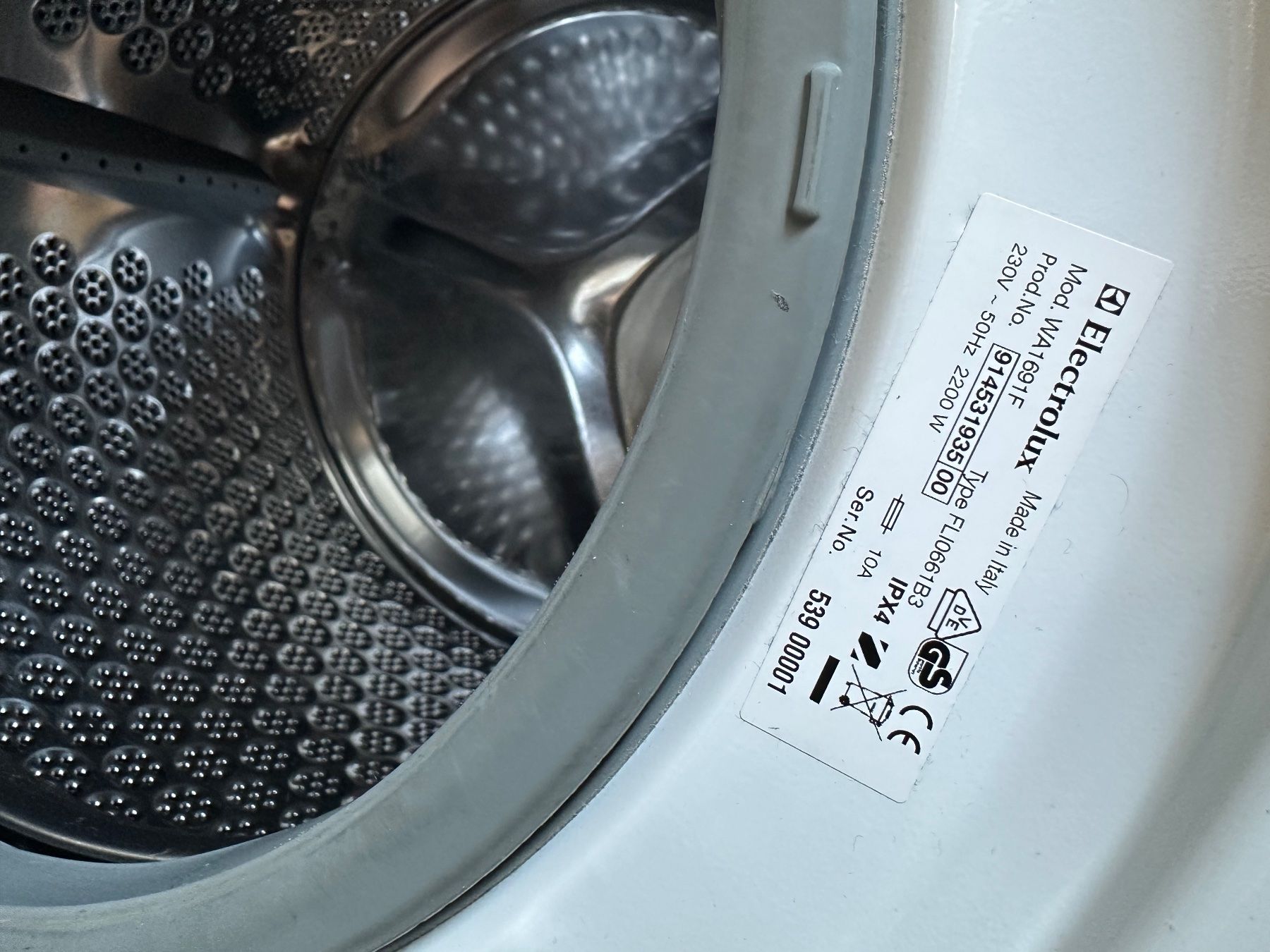 Lavatrici: Elektrolux Waschmaschine 9kg – Usato da uster venduto da agregator007 1