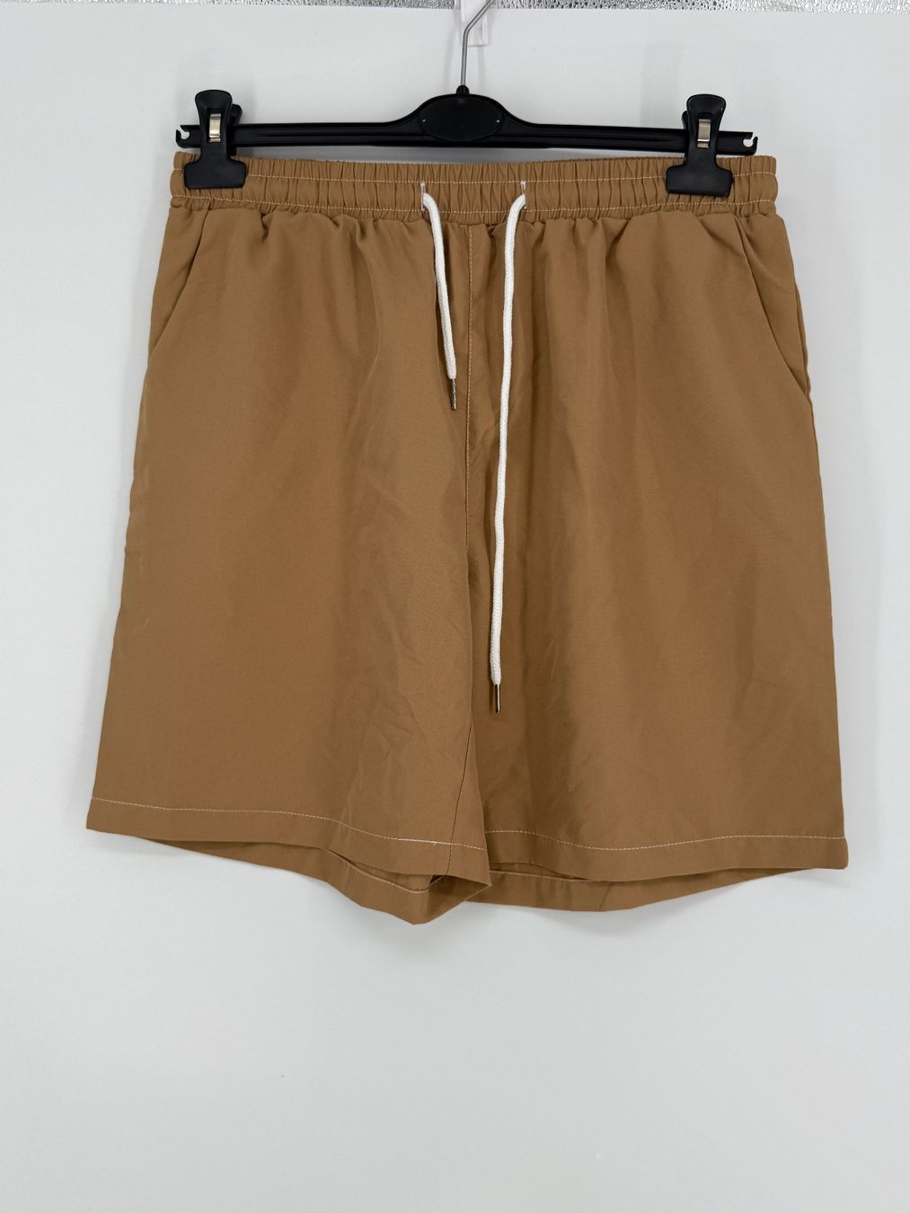 Shein Pantaloni: Herren Shorts Gr. L von Shein – Usato da Auenstein venduto da moin. 1
