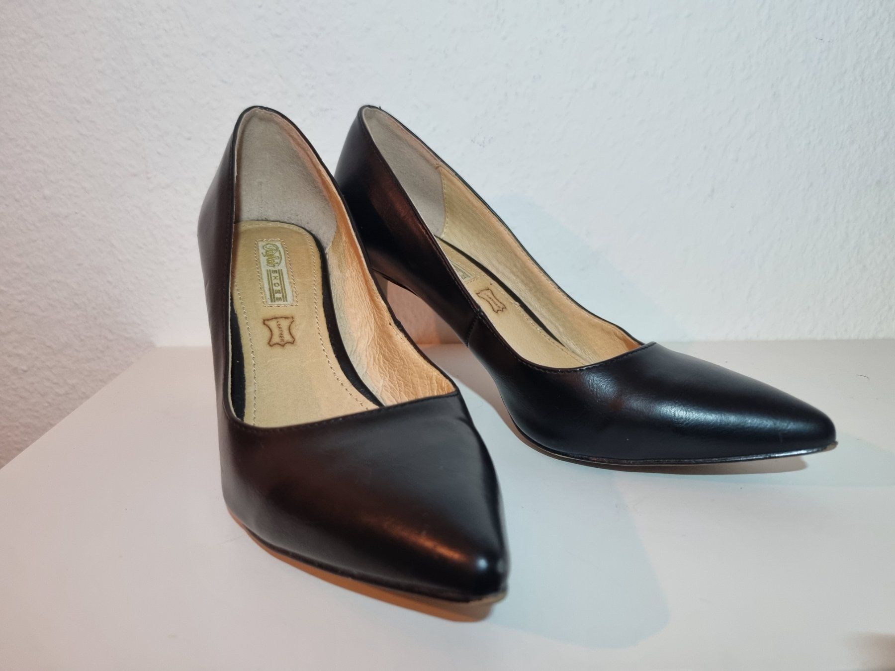 Buffalo Scarpe da donna: Buffalo Pumps, 39, leather, black – Usato da Zürich venduto da bur_8rkw