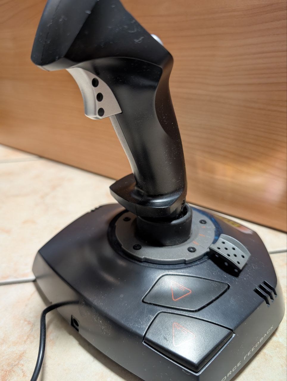 Logitech Controller: Logitech-Flight stick-WingMan Force 3D – Gebraucht aus Figino von  1