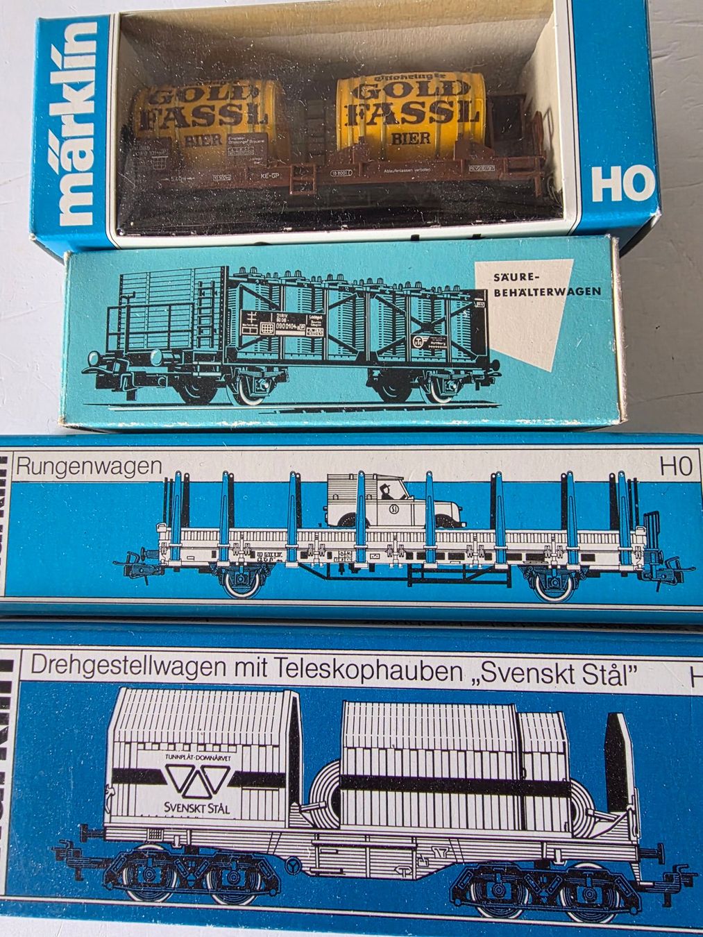 Märklin Modellini di ferrovie: 4 Stück verschiedene Güterwagen – Nuovo (secondo la descrizione) da Seuzach venduto da Loeckeli01