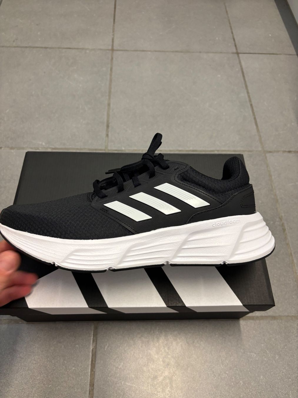 Adidas Herrenschuhe: Adidas Laufschuhe – Neu (gemäss Beschreibung) aus Zürich von mc__2kll 4