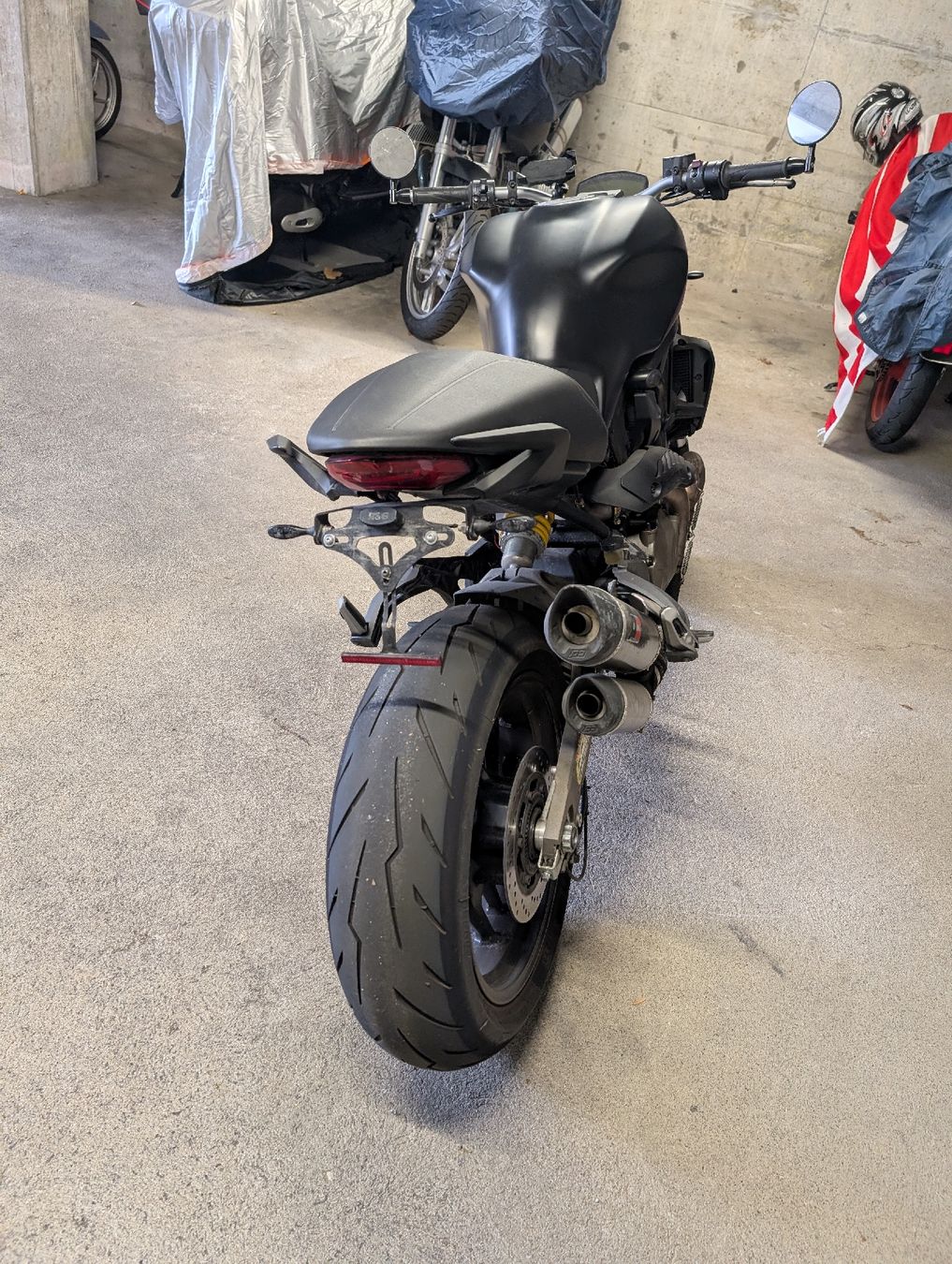 Ducati Strada: Ducati Monster 821 JG2015 – Usato da Zürich venduto da miVa11 5