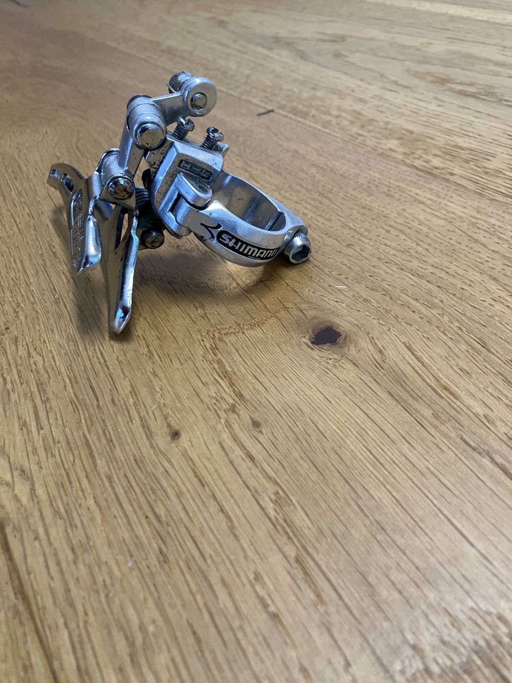 Pezzi di ricambio: Shimano 600 Arabesque – Usato da Obermumpf venduto da Estrela67 5