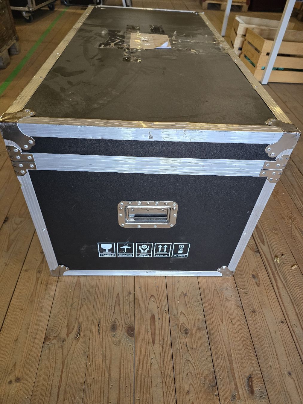 Casse di trasporto: Case / Trasportkiste – Usato da Fischingen venduto da Produktix 1