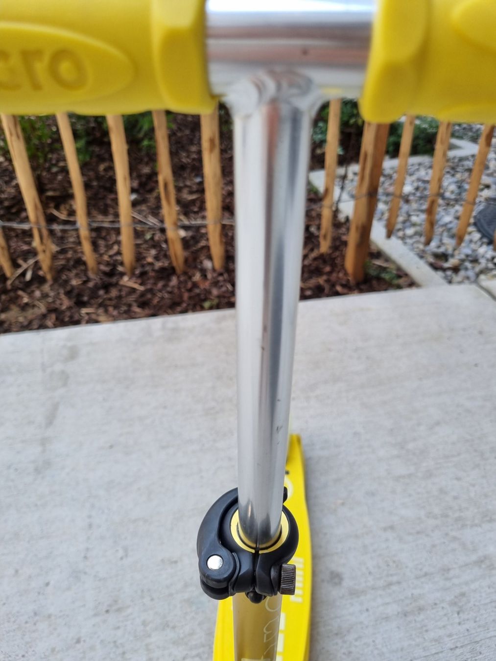 Micro Kickboard: Mini Micro gelb, LED Räder – Usato da Zürich venduto da zimmi_o 5