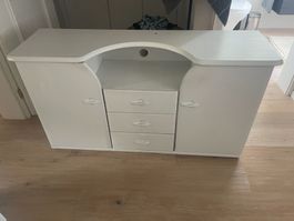 Schlafzimmerkommode / TV-Möbel