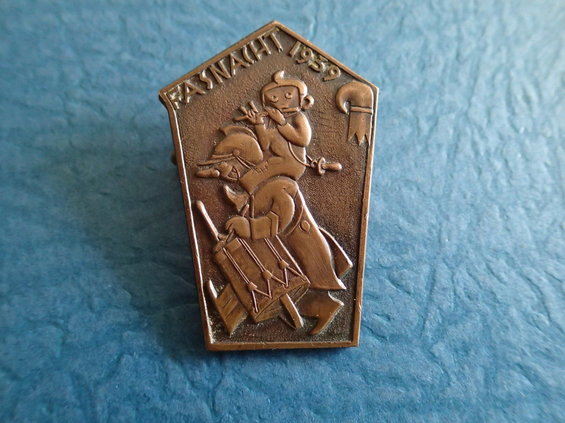 Basler Placchette & Badge: Blaggedde  1939 – Usato da Allschwil venduto da Salus17