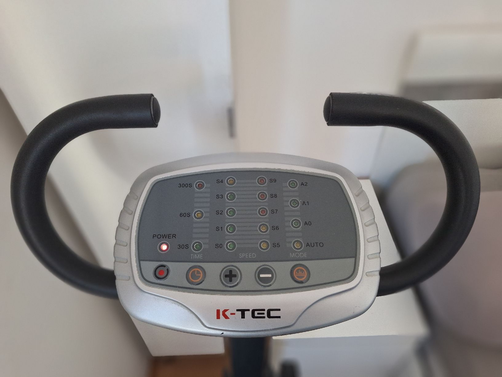 Hometrainer: Vibrationsplatte – Gebraucht aus Urtenen-Schönbühl von jne_mvm7 2