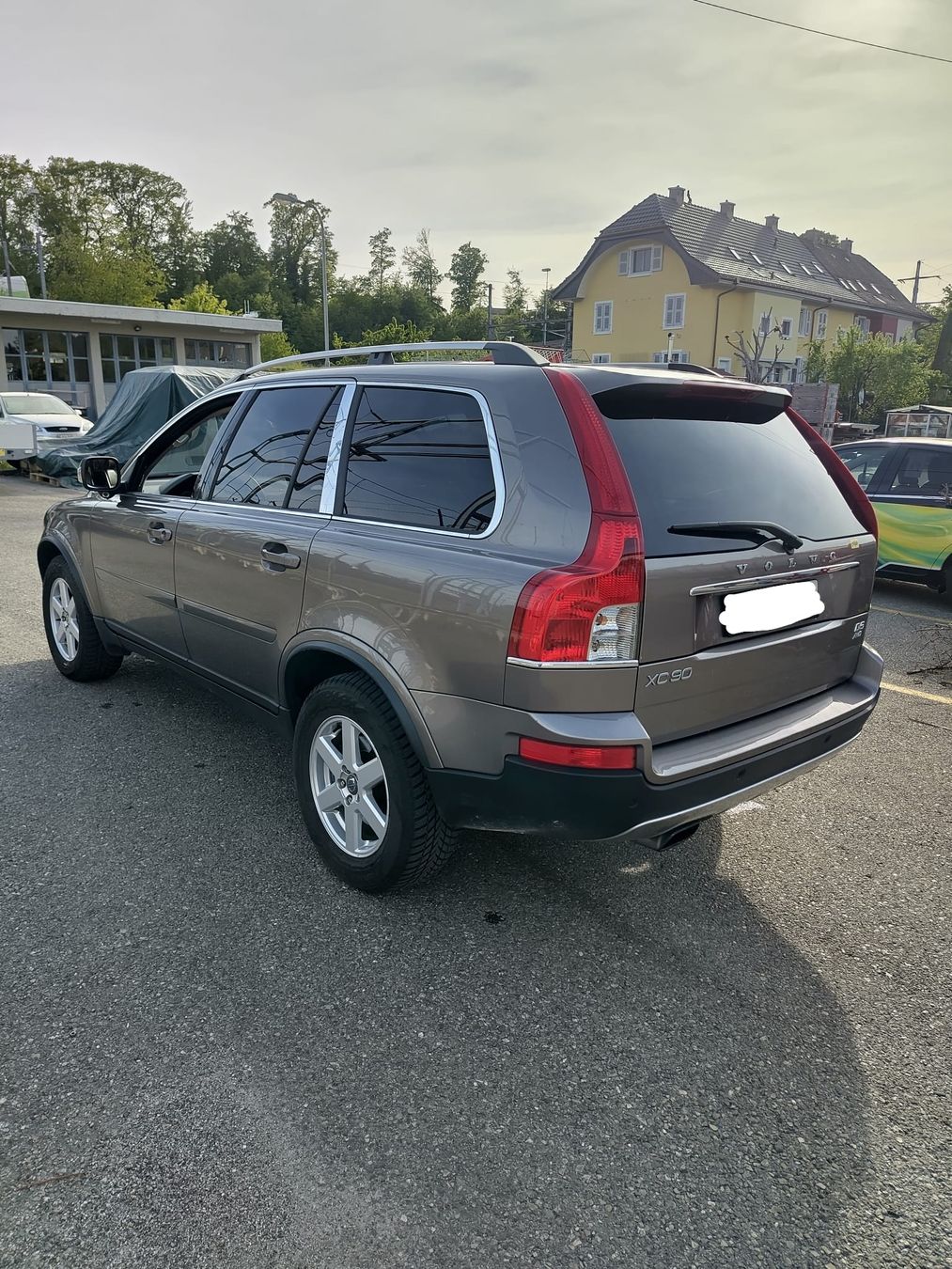 Volvo Automobili: Volvo XC90 D5 awd mit MFK – Usato da Schalunen venduto da Redforman13 3