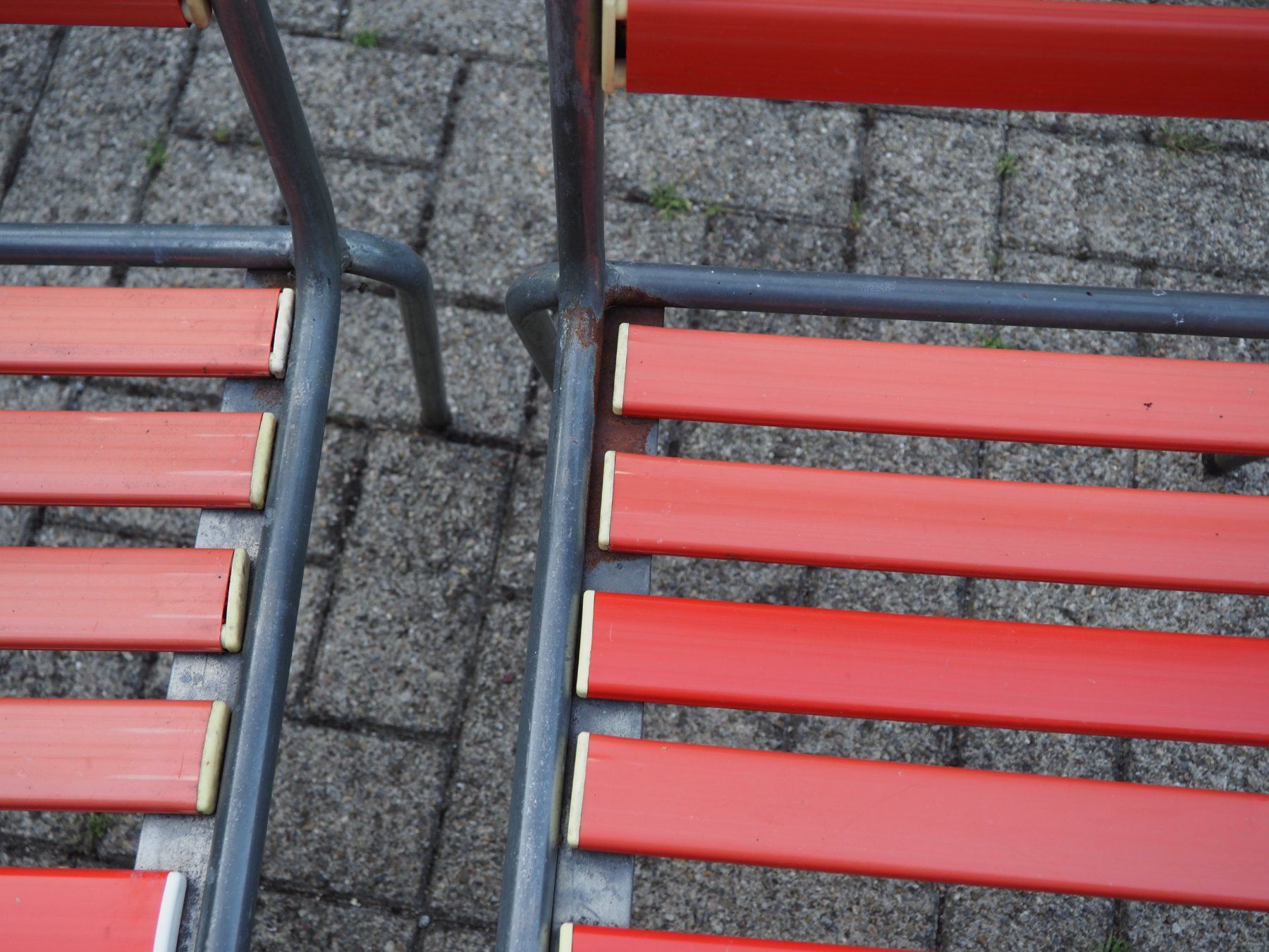 Chaises: 4 Gartenstühle, ev. Schaffner, Stapelbar – Défectueux à Schänis par Wewu 5