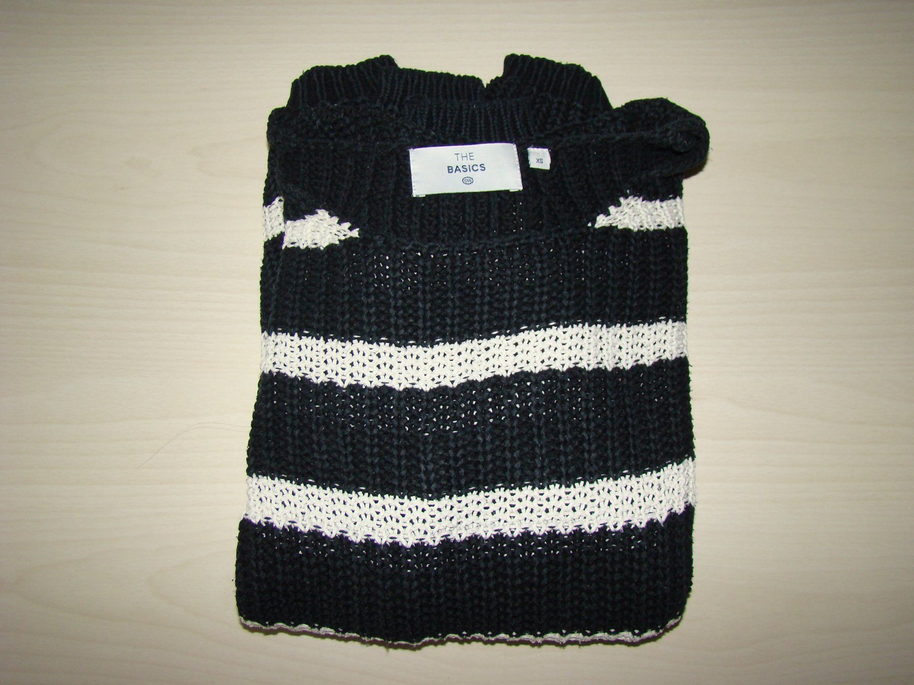 C&A Pullover & Sweatshirts: Pullover langarm, schwarz-weiss, Grösse XS, Marke C & A – Gebraucht aus Malters von burzi 2