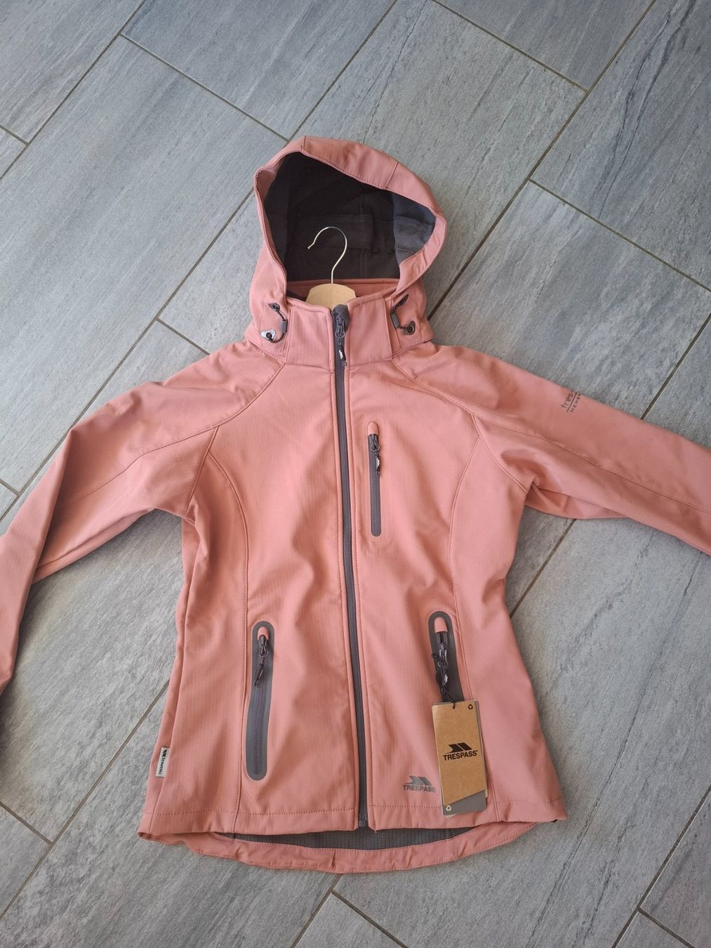 Giacche: Softshell Jacke Neuwertig S – Usato da Eggenwil venduto da Shia15