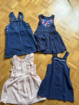 Lot de vêtements 98-104