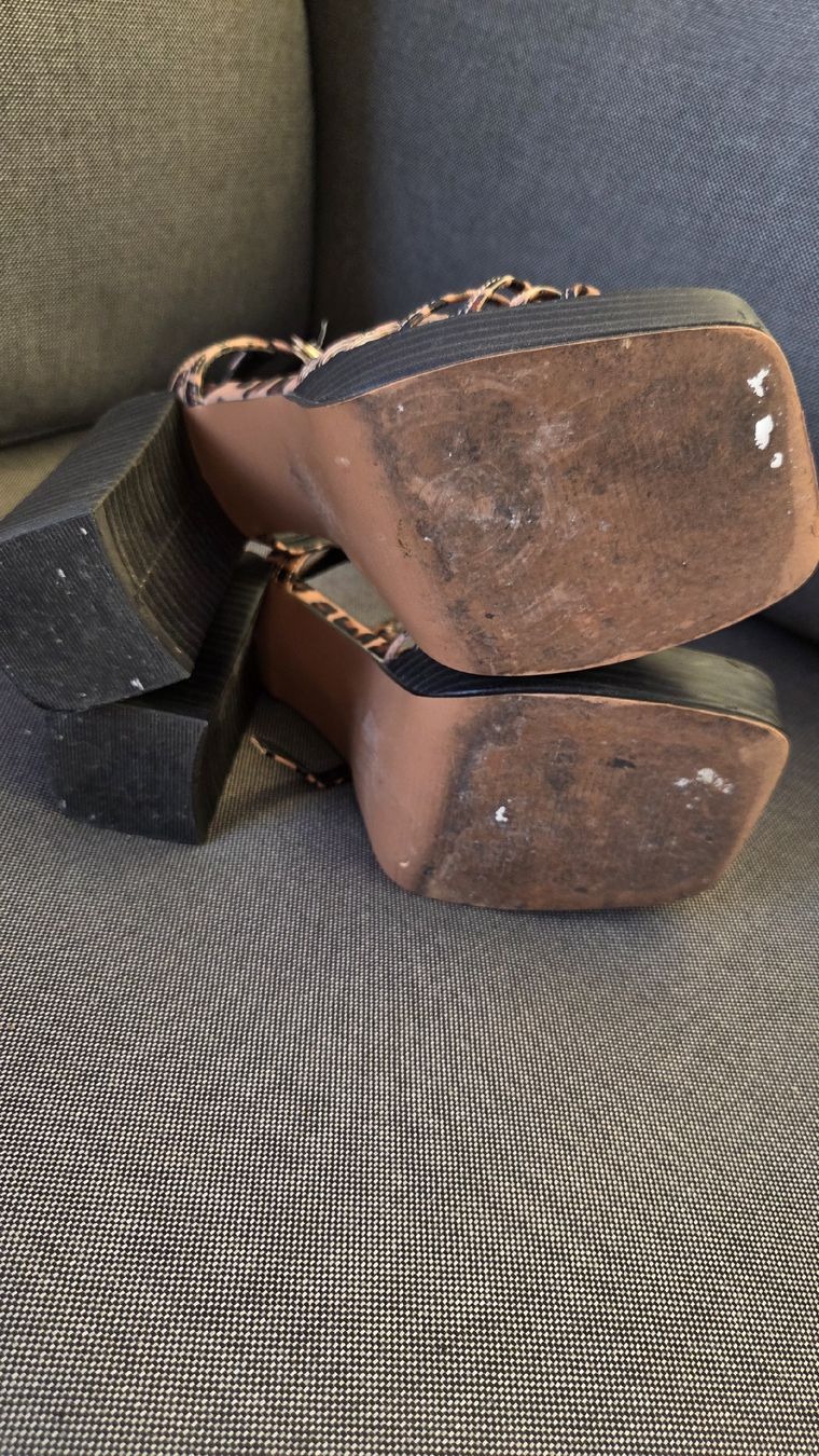Asos Scarpe da donna: High Heels Leo Muster Gr. 38 – Usato da Kreuzlingen venduto da MeinKleinesAtelier 3