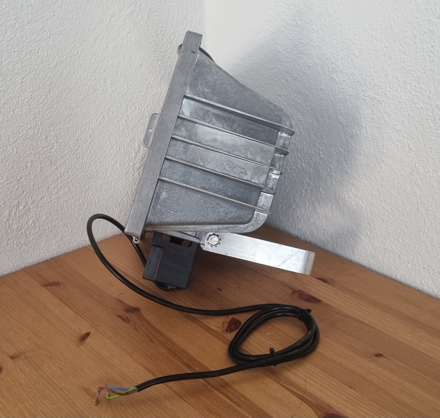 Lampade: Baustrahler Baustellenstrahler Halogen 1500 Watt Strahler – Nuovo (secondo la descrizione) da Affoltern am Albis venduto da thingsANDthings 3