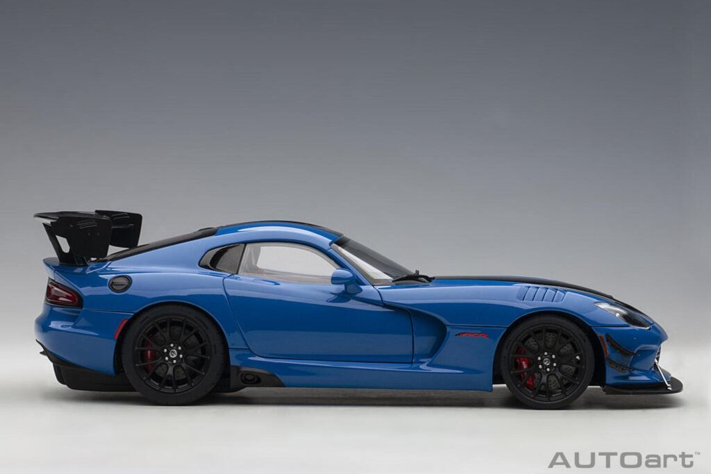 Dodge Modellautos: 1:18 AUTOart - Dodge Viper ACR – Neu und originalverpackt aus Tübach von BonnevilleMotors 1