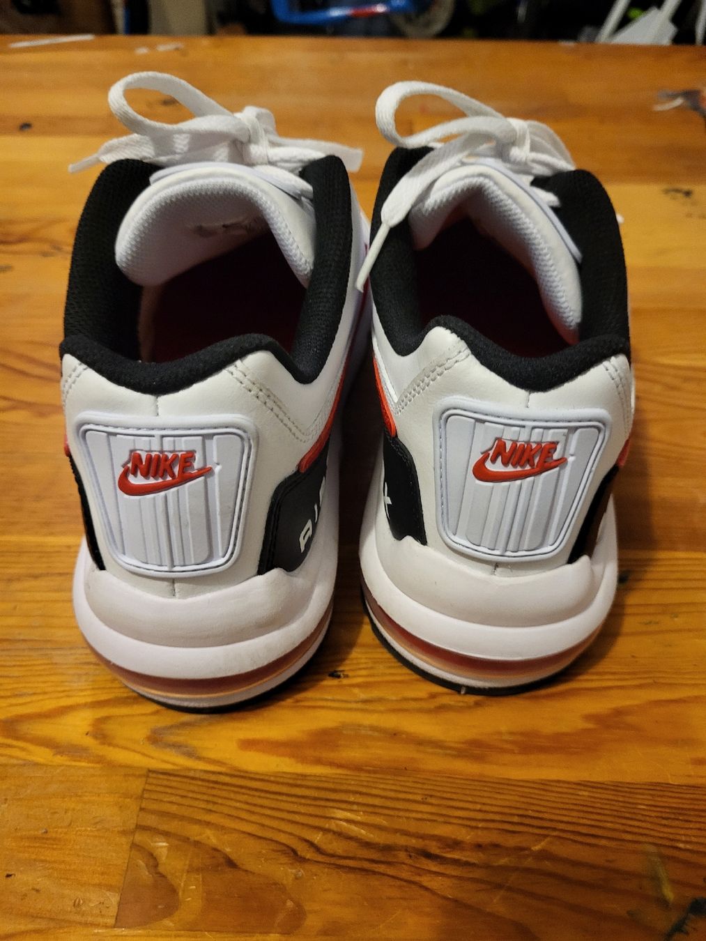 Nike Scarpe da uomo: Nike Air Max Command Gr.42.5 – Usato da Würenlingen venduto da Brotaufstrich 1