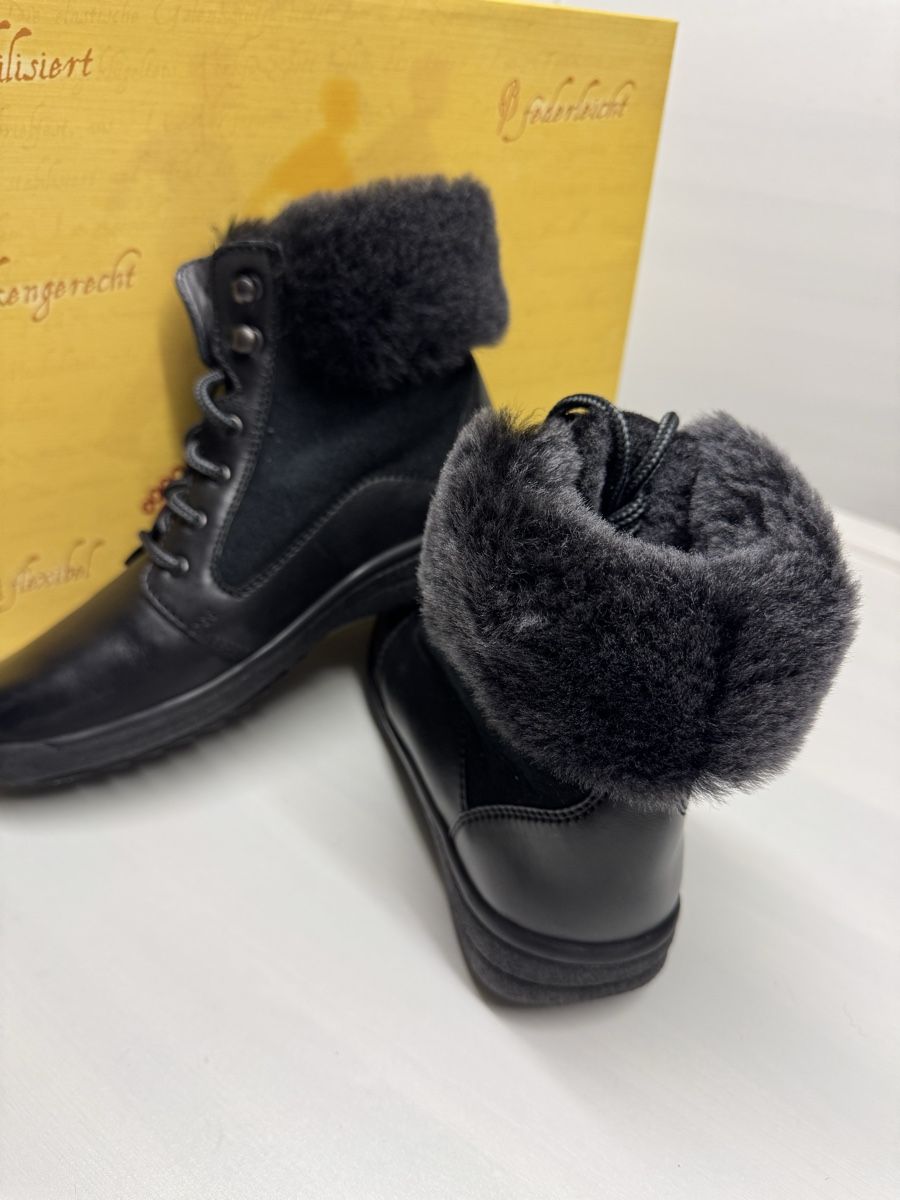 Scarpe da donna: Bottines fourrées Ströber noires, taille 38, neuves! – Nuovo e nell'imballaggio originale da Brügg BE venduto da Goob 2