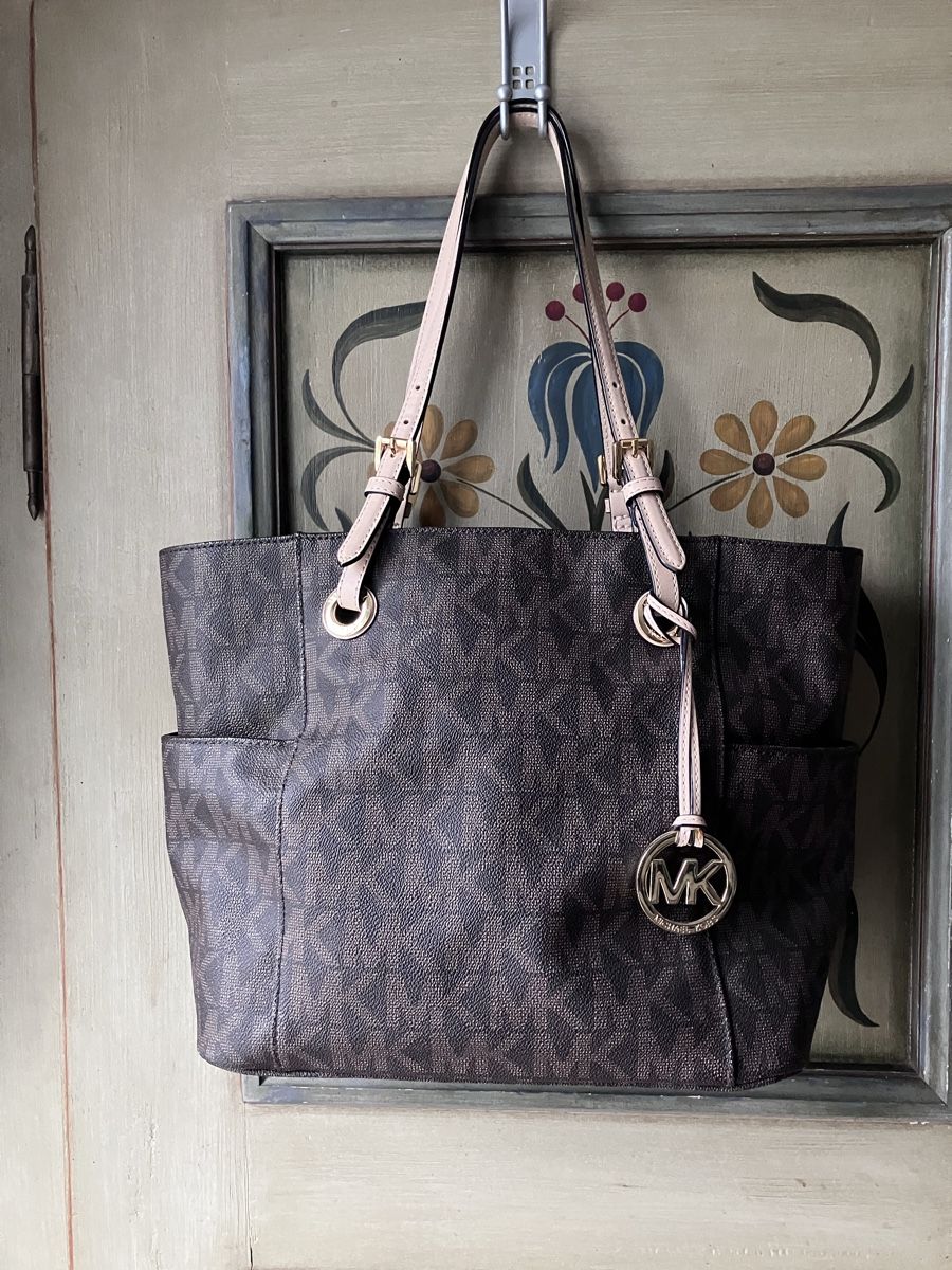 Michael Kors Borse da donna: Tasche von Michael Kors – Usato da Neftenbach venduto da Moonlight18