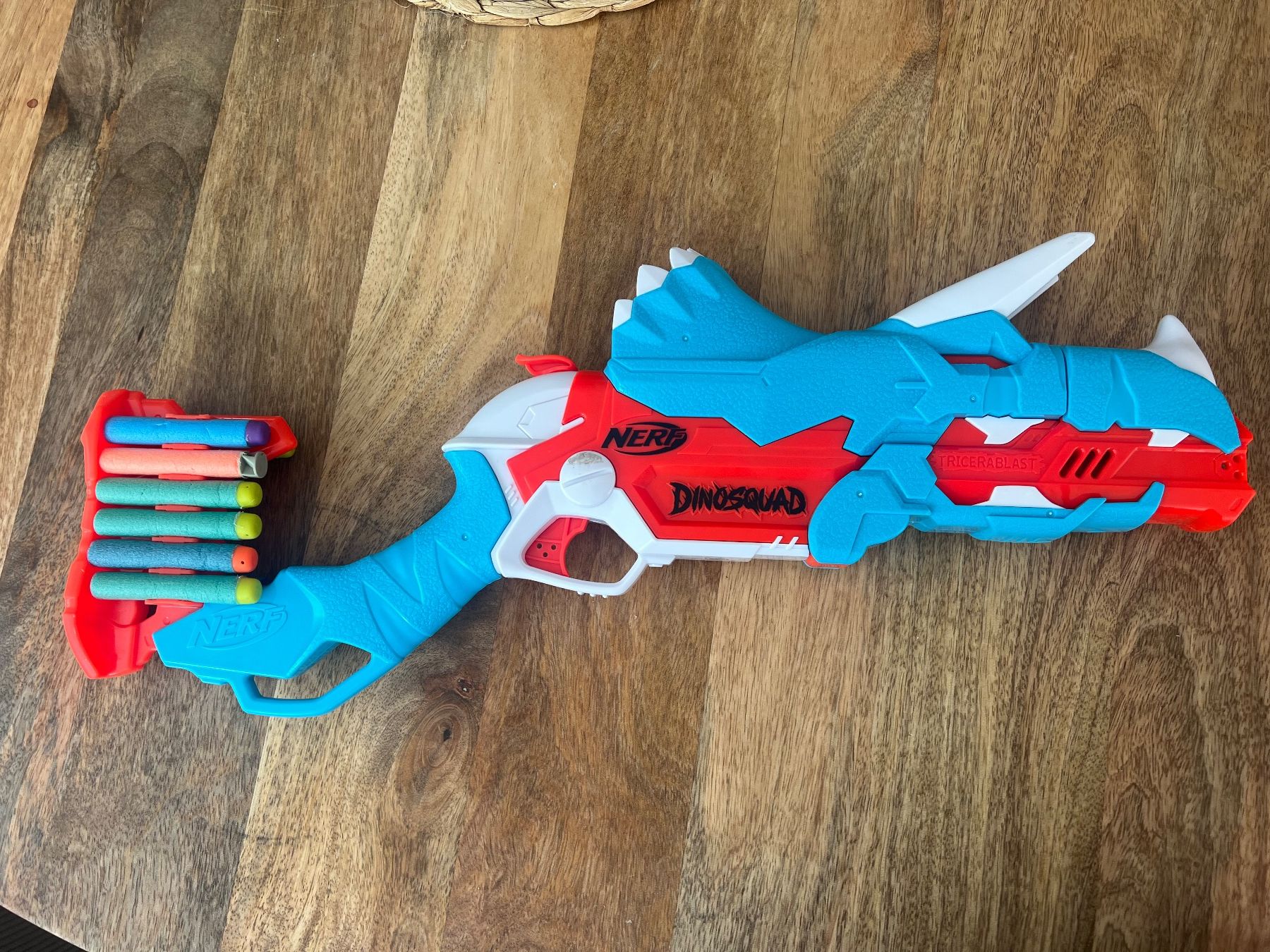Nerf Giocattoli: Ab 1.-! NERF Dino Squad Tricerablast, 50cm – Usato da Lufingen venduto da bombolulu