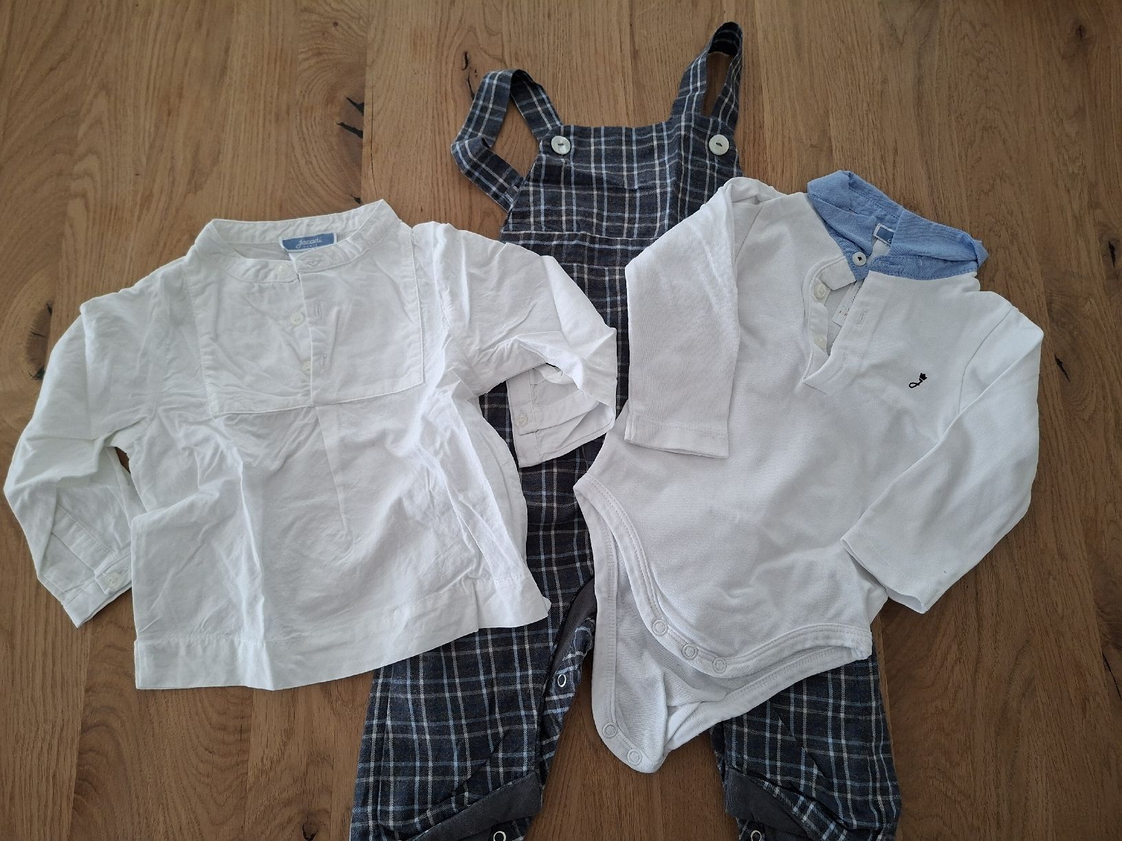 Jacadi Lotti & Set di vestiti: Jacadi Bundle grau blau weiss 74 – Usato da Frenkendorf venduto da Sir_marlin