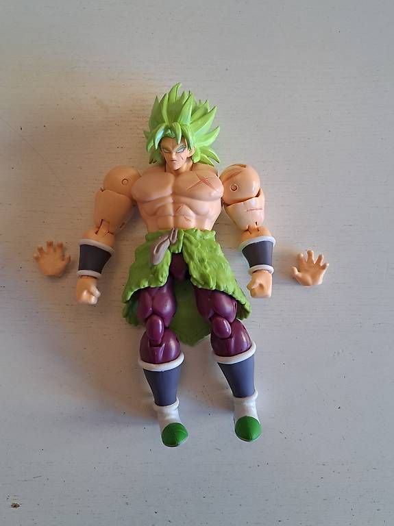 Statuette: Dragonball Figur Broly – Usato da Zürich venduto da stina2011