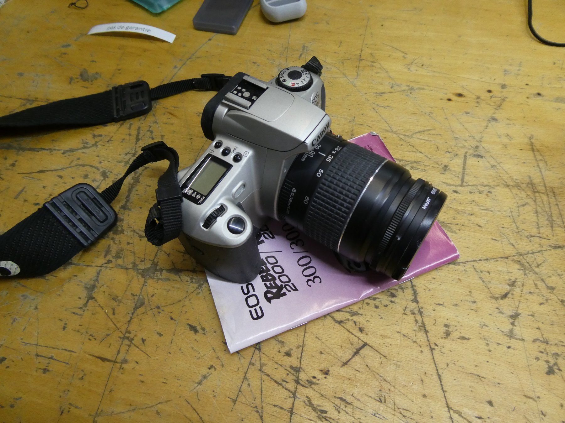 Canon Kamera: Canon EOS 300 objectif 28-80mm – Gebraucht aus Etagnières von emmaus.electro