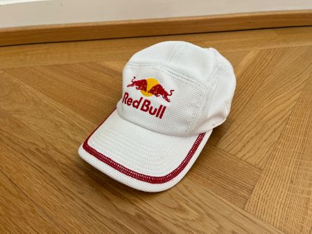 Original Red Bull New Era Cap weiss selten Athleten Edition
