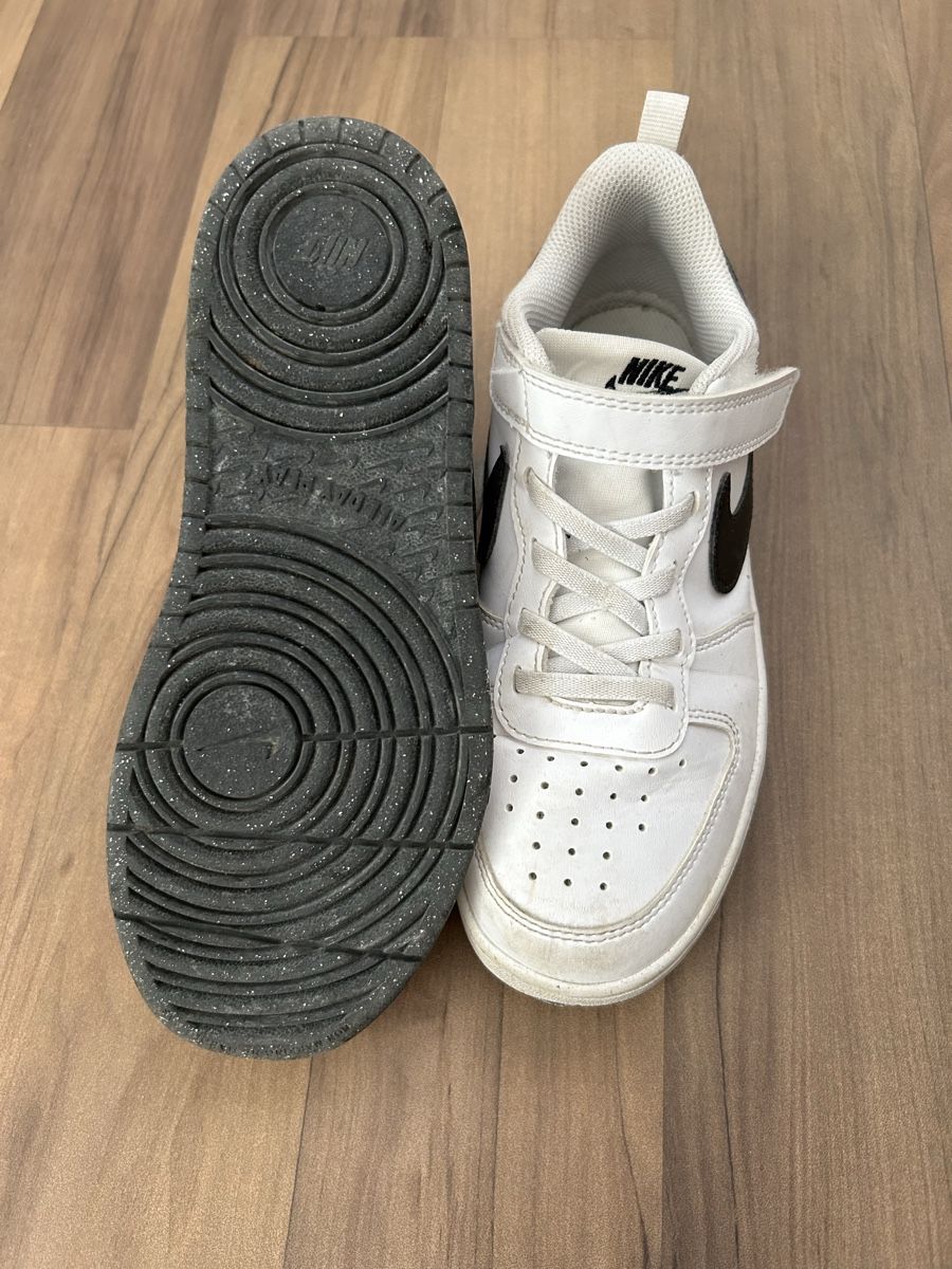 Scarpe per ragazzi: Nike Schuhe Gr.34 – Usato da Breitenbach venduto da Diamondlady 2
