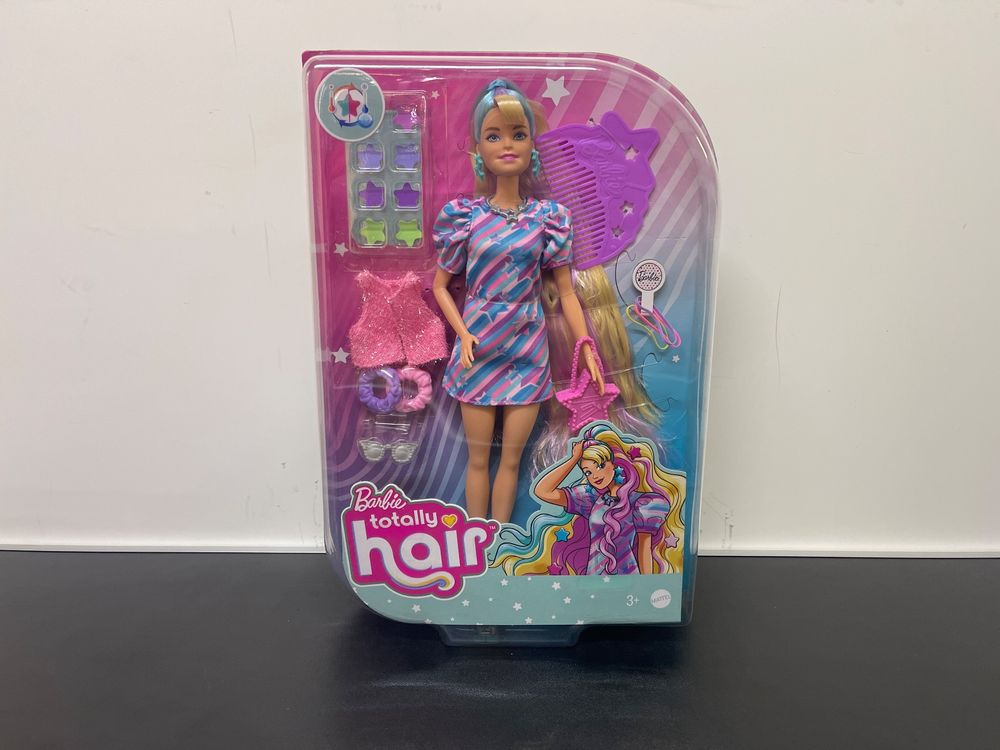 Barbie Totally Hair Puppe Mit Extra Langen Haaren – Verschiedene Modelle – Fördert Empathie & Soziale Fähigkeiten – Mattel (HCM87)