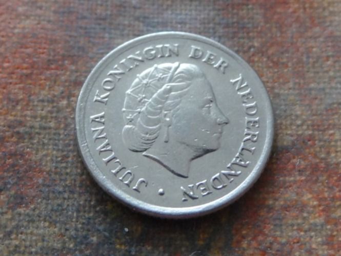 Tutti le monete: PAYS-BAS  Nederland  10  Cent  1967 – Usato da Romanel-sur-Lausanne venduto da Swift13 1