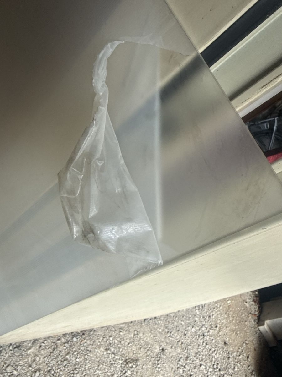 Servierplatten: Plexiglas  – Gebraucht aus Langnau i. E. von Acrjl 1