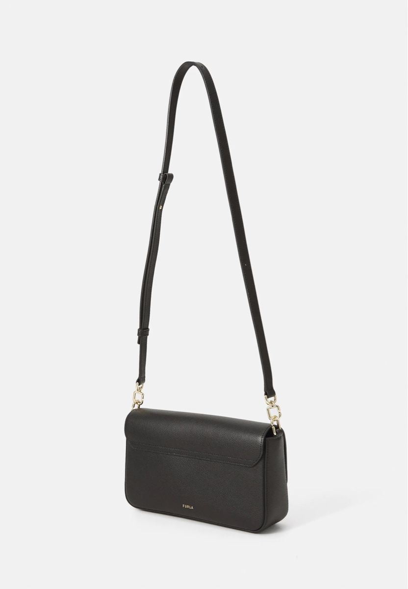 Furla Borse da donna: Furla Iride Crossbody – Nuovo (secondo la descrizione) da Basel venduto da klo_n59g 1
