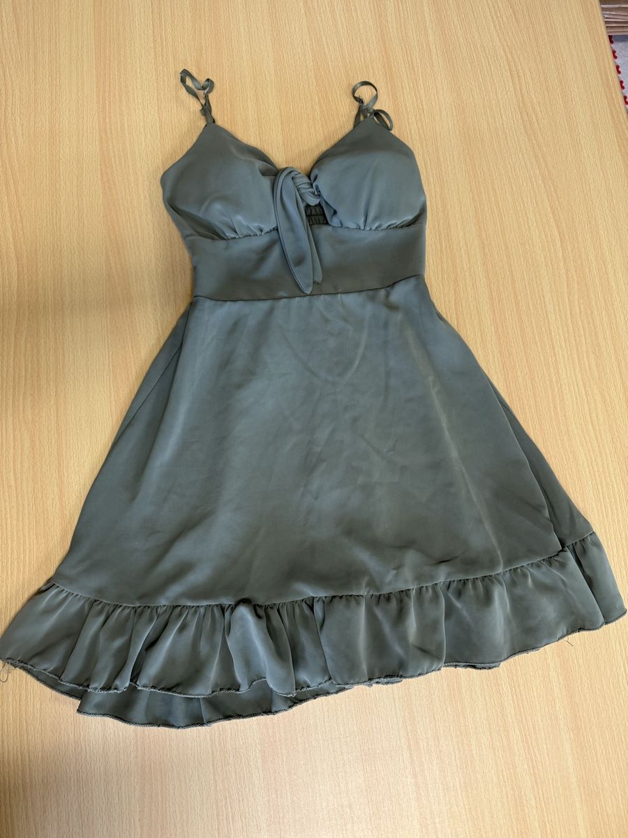 Kleider: Kleid – Gebraucht aus visp von Kmemo1