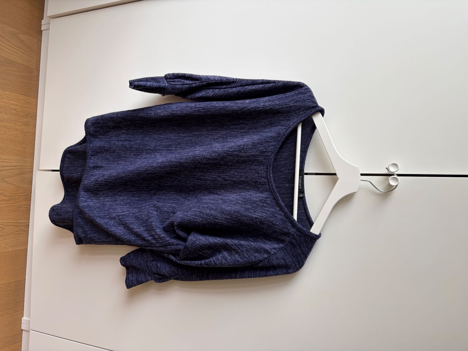 Pulls & Sweat-shirts: Pullover – Neuf (Voir description) à Wangen b. Olten par oli_f9b8