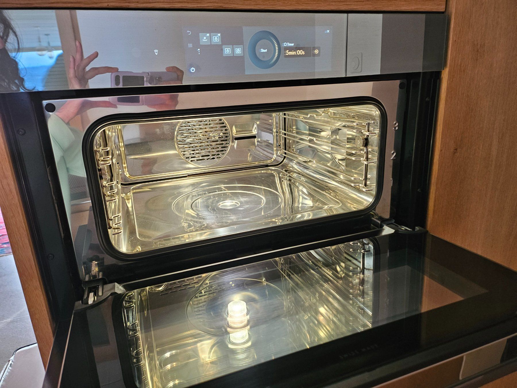 V-Zug Elettrodomestici da cucina: V-ZUG CombiSteamer V6000 38 – Usato da Horgen venduto da diyacomp 1