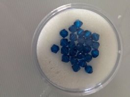 Swarovski Glasschliffperlen 4mm, Farbe capri blue 25 Stk.