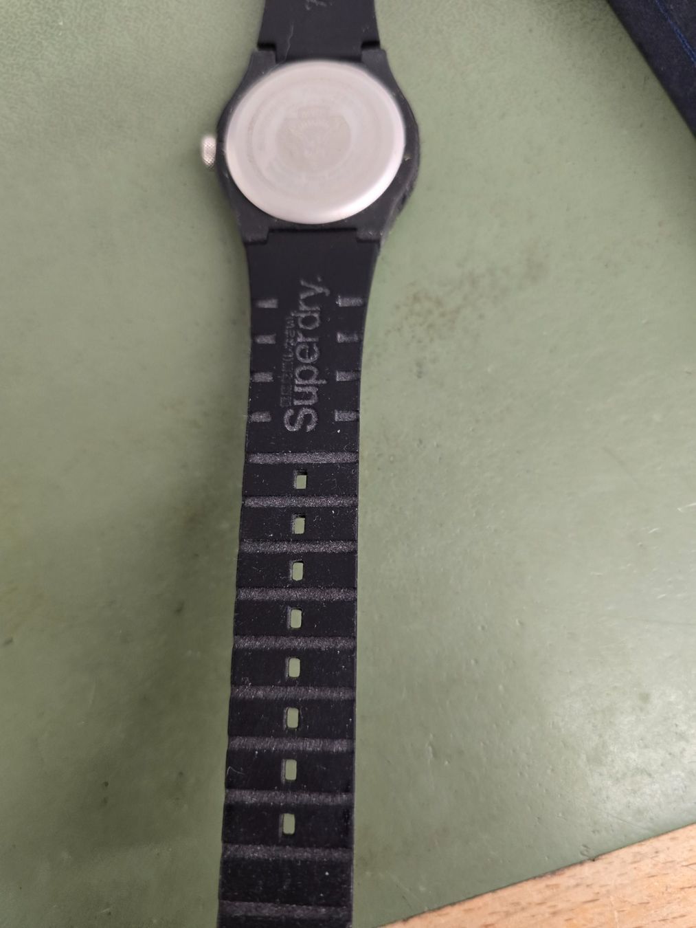 Superdry Orologi: Montre Superdry avec pile neuve – Usato da Tramelan venduto da Nirdan 5