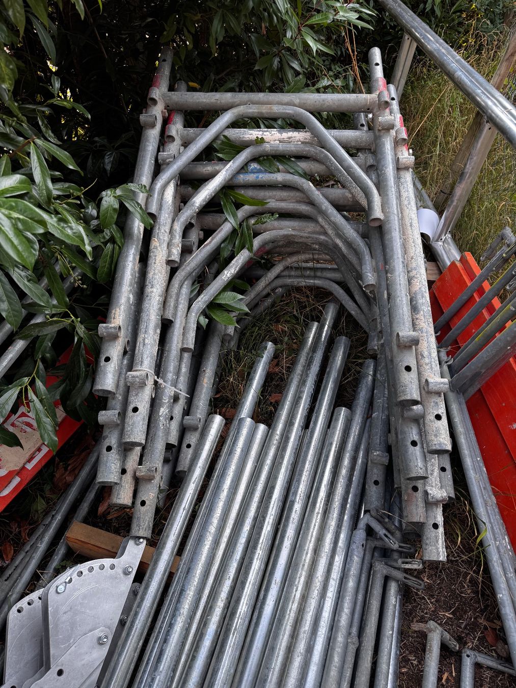 Ponteggi: Baugerüst – Usato da Münchenbuchsee venduto da Ledlight 6