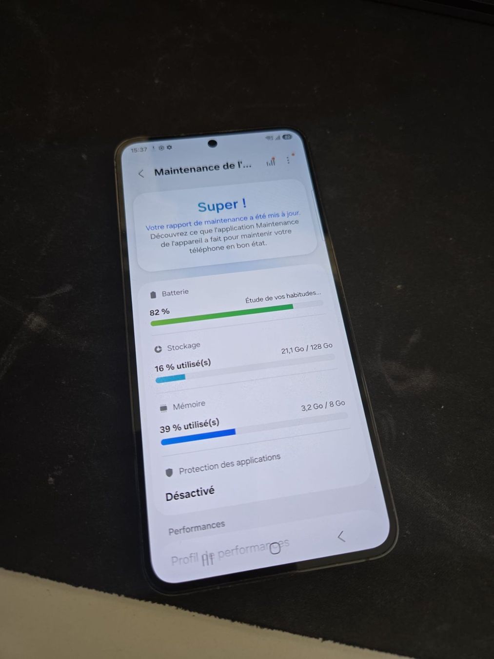 Samsung Telefoni cellulari / Smartphones: Samsung Galaxy S23 128 Go – Usato da Les avanchets venduto da sleazymack90
