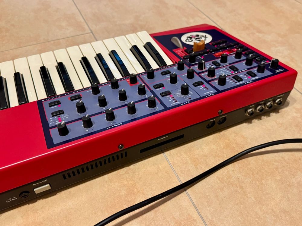Clavia Musikinstrumente: Clavia Nord Lead 1 – Gebraucht aus Kleinandelfingen von Synapse 3