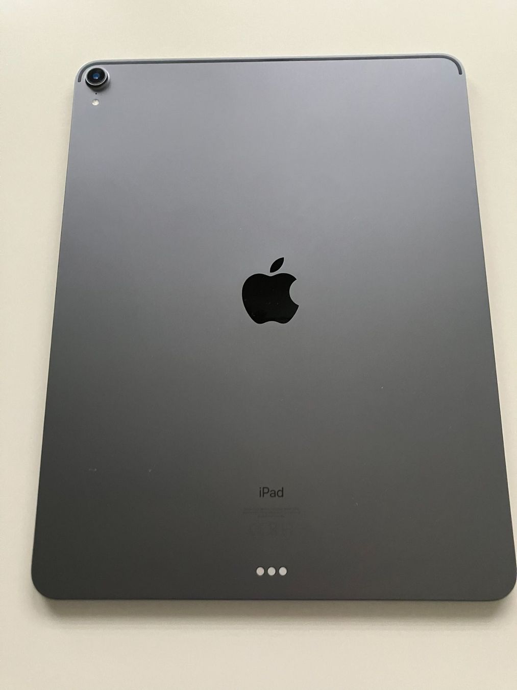 Apple Tablet PC: iPad Pro 12.9" 3.Generation / Model A1876 / DEFEKT – Difettoso da Meisterschwanden venduto da Discus0 1
