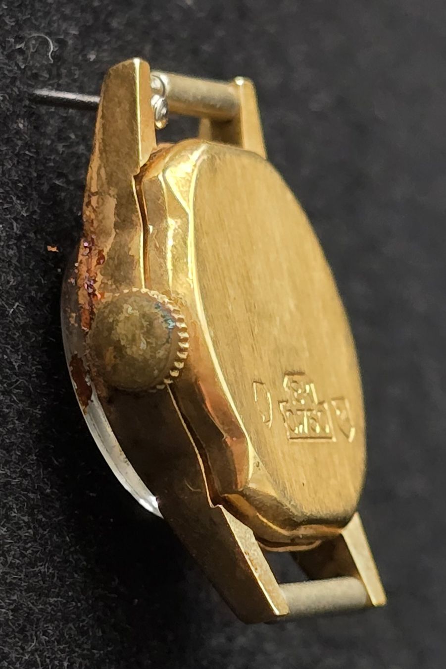 Swiss Uhren: Uhr IPOSA Gehäuse – Gebraucht aus Rorschacherberg von snOOpydOg11 3