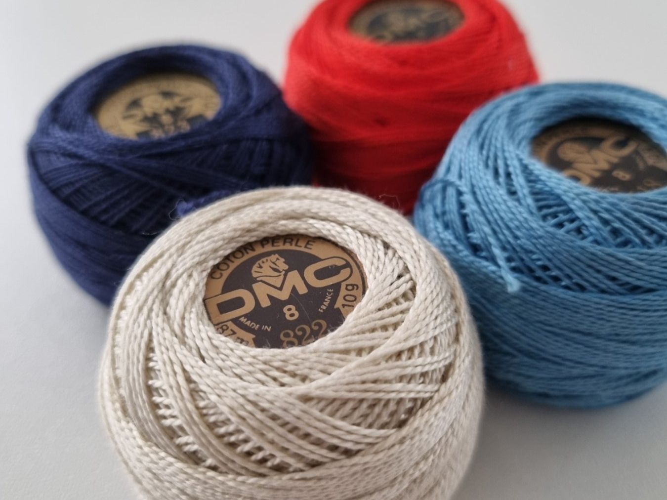 Cordicelle & Fili: DMC Coton Perlé Nr. 8 Royal Navy Palette 4 Farben – Nuovo e nell'imballaggio originale da Mels venduto da DACRI 8