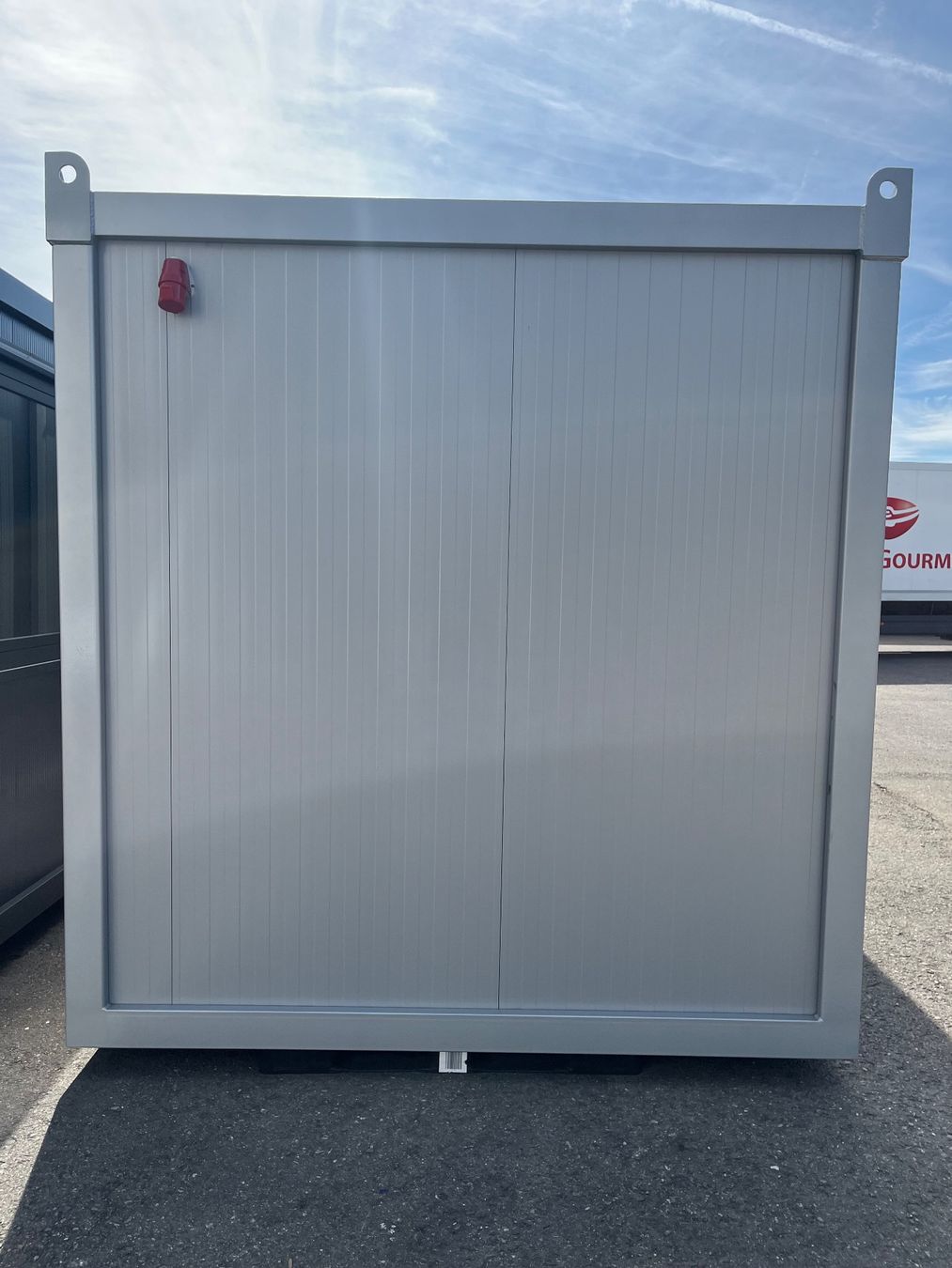 Baucontainer: Bürocontainer / Hofladen / Baucontainer 6m – Neu (gemäss Beschreibung) aus Oftringen von Britta 4