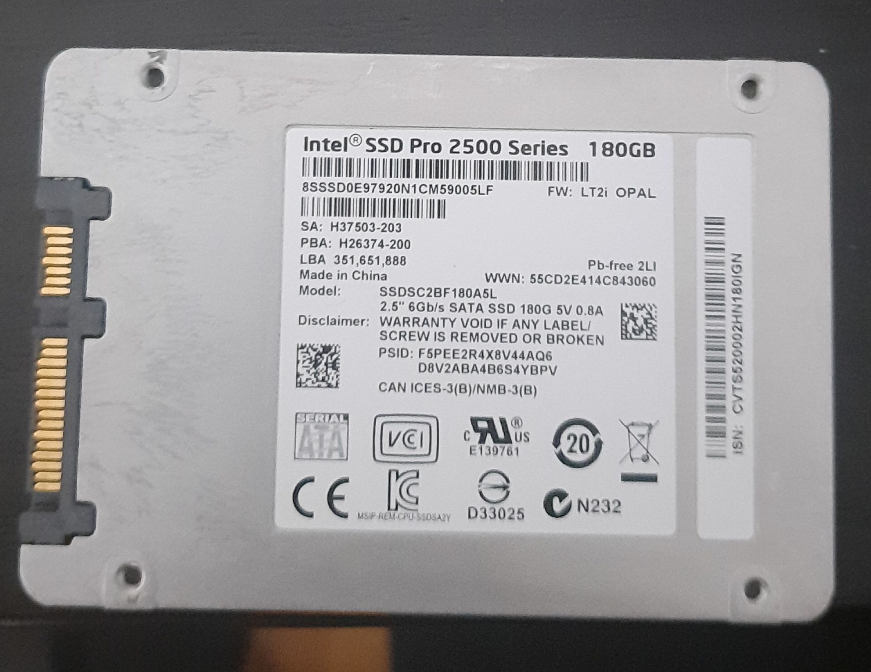 Intel Disques durs: Intel 180GB SSD – D'occasion à Zürich par vik_q29w 1