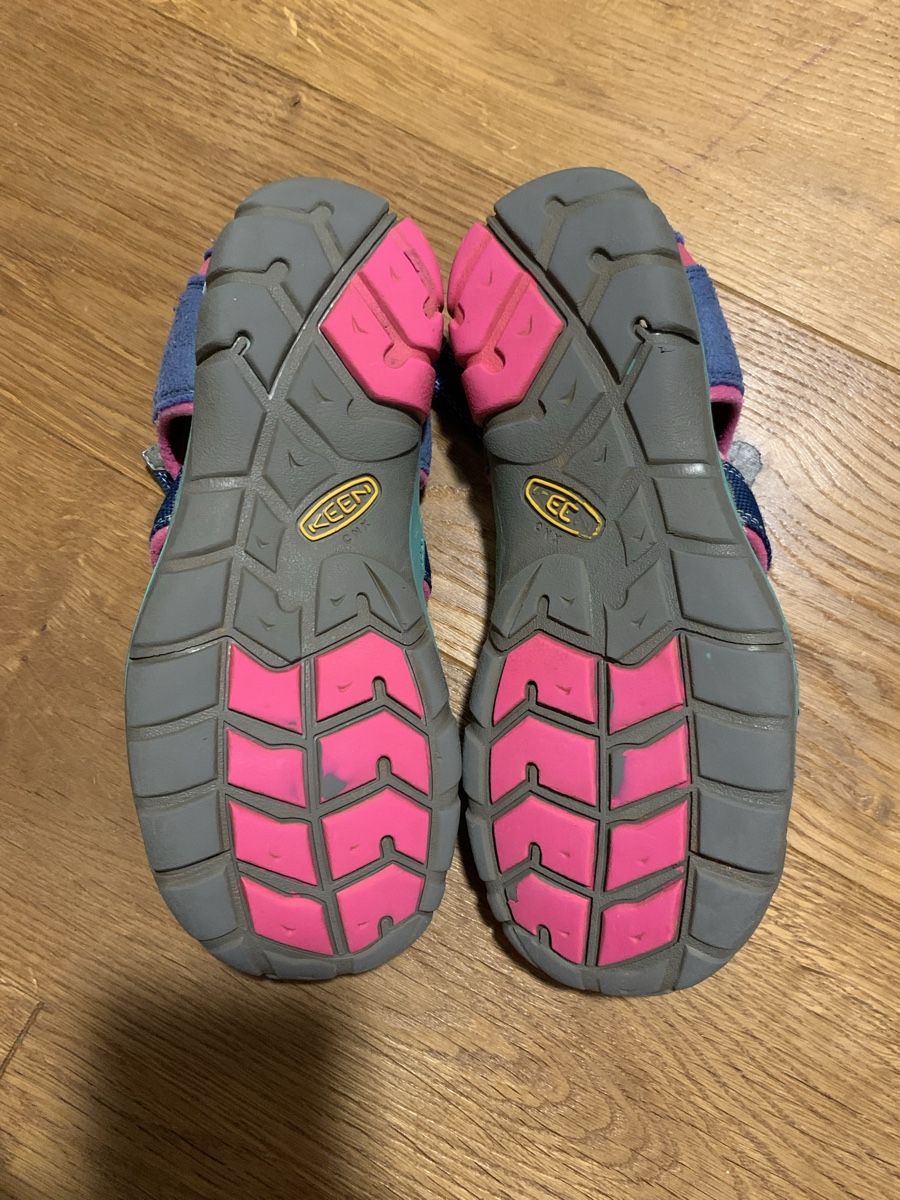 Keen Scarpe per ragazze: Keen Sandalen Gr. 36 – Usato da Stallikon venduto da Lumi_11 2