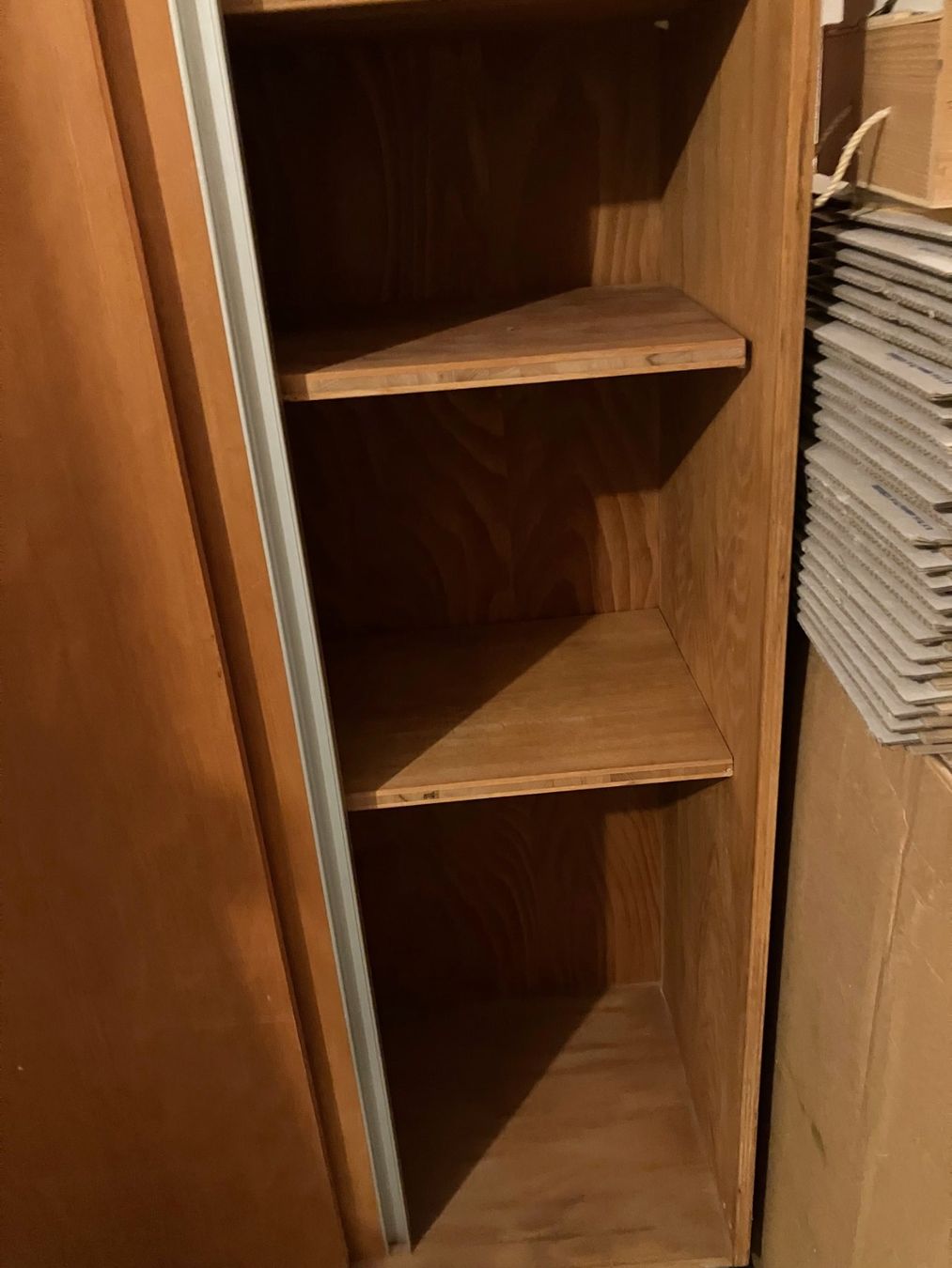 Armadi: Schrank – Usato da Basel venduto da vin_zb62 2